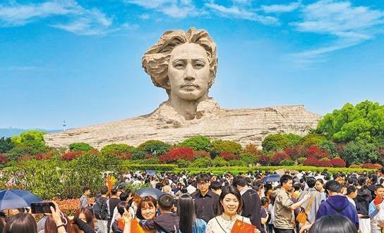 全员晋级八强