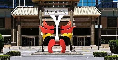 年轻人下班后开始搞副业了
