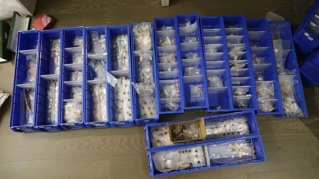为全球科学数据交流提供中国枢纽 数据快报期刊集群在北京发布